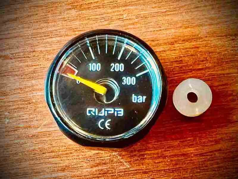 PCP Mini Pressure Gauge 0-300 bar PCP Mini Pressure Gauge 0-300 bar